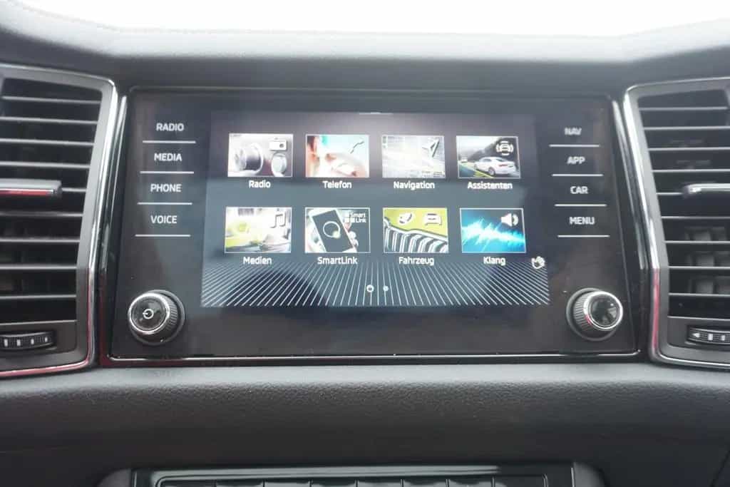 Skoda Kodiaq 2.0 Clever 4x4 DSG LED Navi ACC PDC DAB 09/2022-photo-19