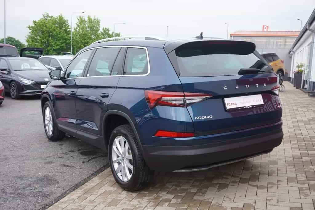 Skoda Kodiaq 2.0 Clever 4x4 DSG LED Navi ACC PDC DAB 09/2022-photo-3
