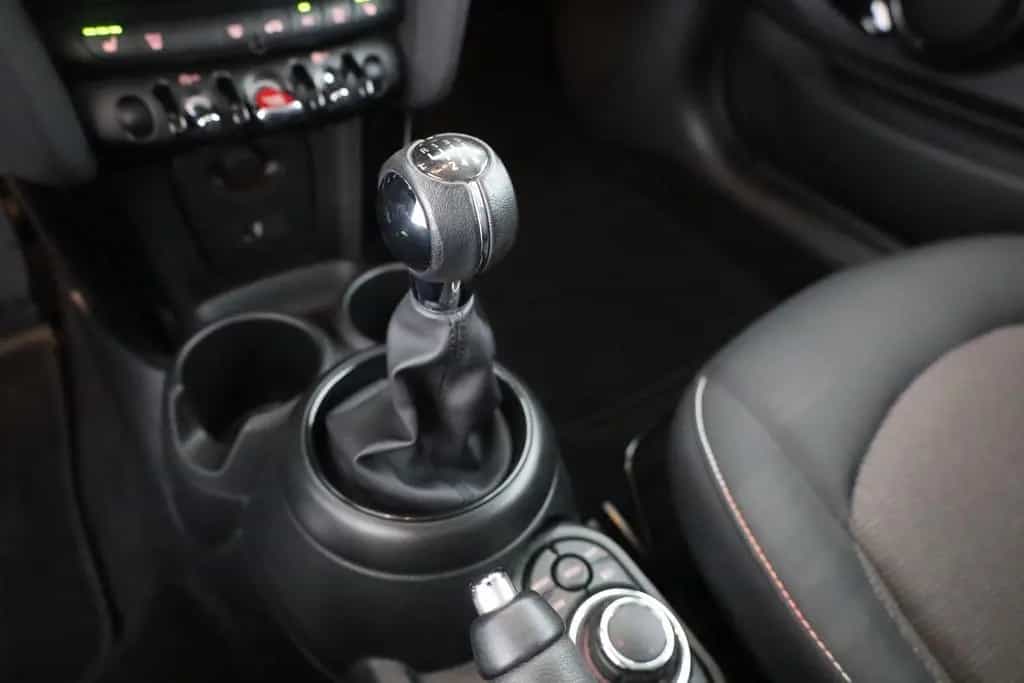 MINI Cooper 1.5 Essential Trim LED Android Apple DAB 01/2023-photo-13