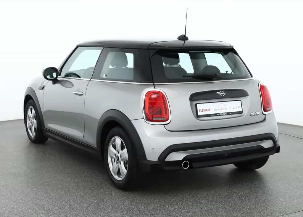 MINI Cooper 1.5 Essential Trim LED Android Apple DAB 01/2023-photo-2