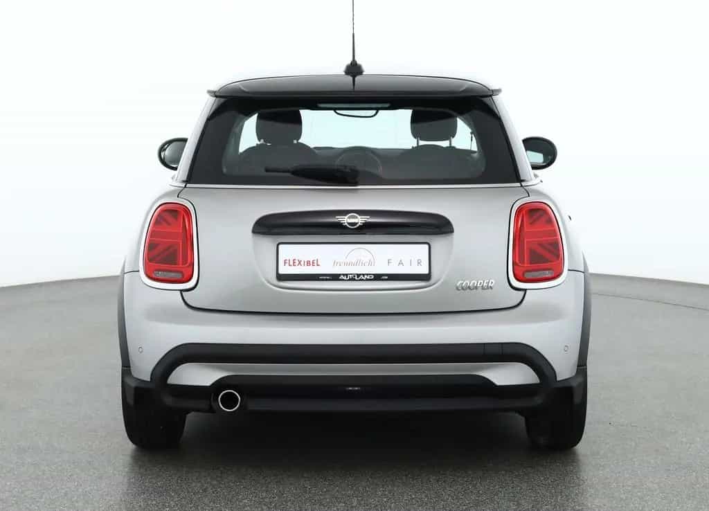MINI Cooper 1.5 Essential Trim LED Android Apple DAB 01/2023-photo-3