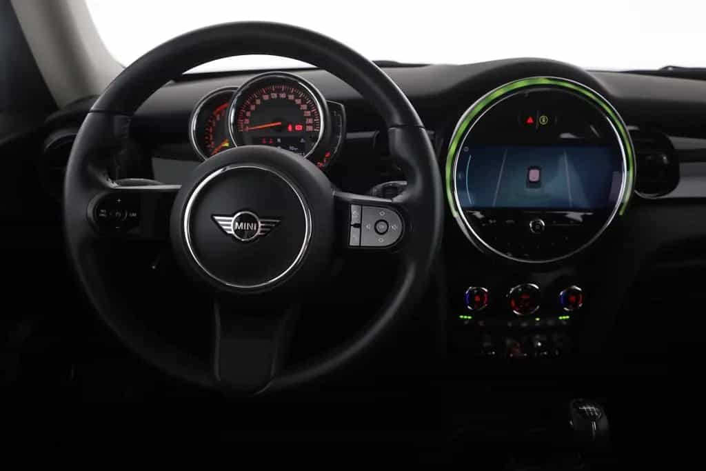 MINI Cooper 1.5 Essential Trim LED Android Apple DAB 01/2023-photo-9