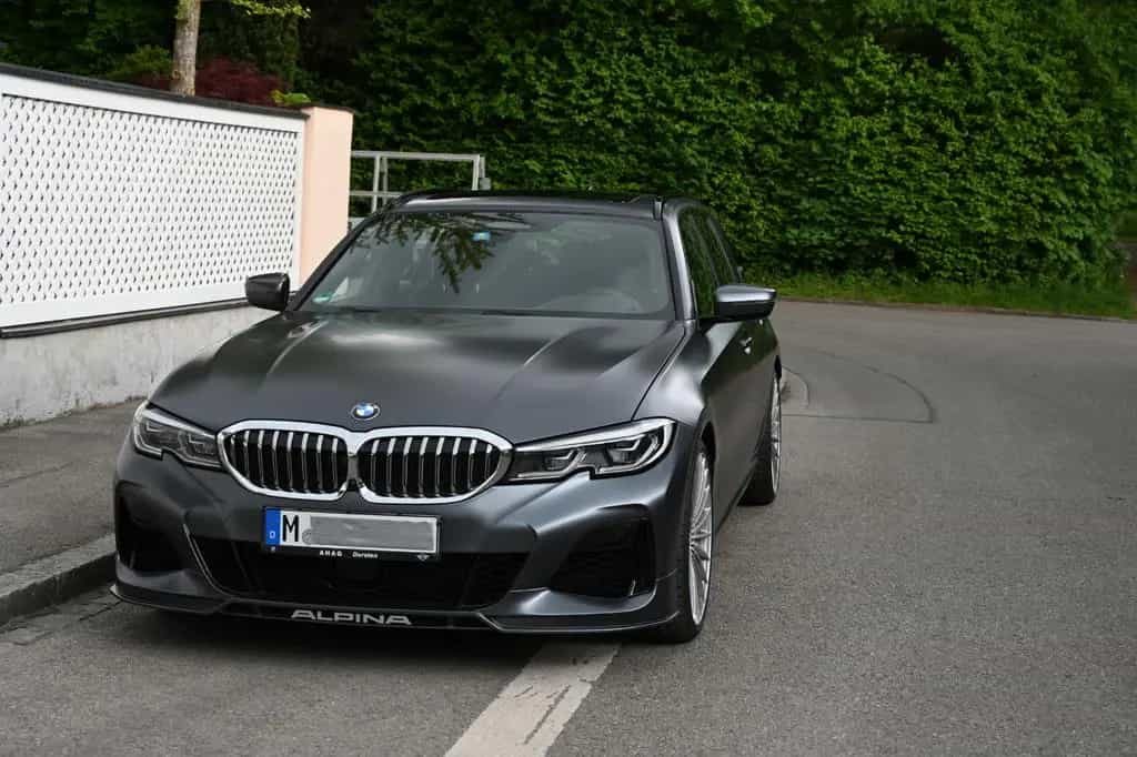 ALPINA B3 3.0 Allrad Touring - Dark Frozen; Pan AHK HK 02/2022-photo-0