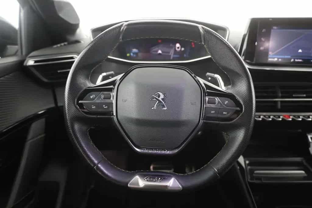 Peugeot 208 GT-Line PureTech 100 Aut. LED Navi Kamera 03/2023-photo-14
