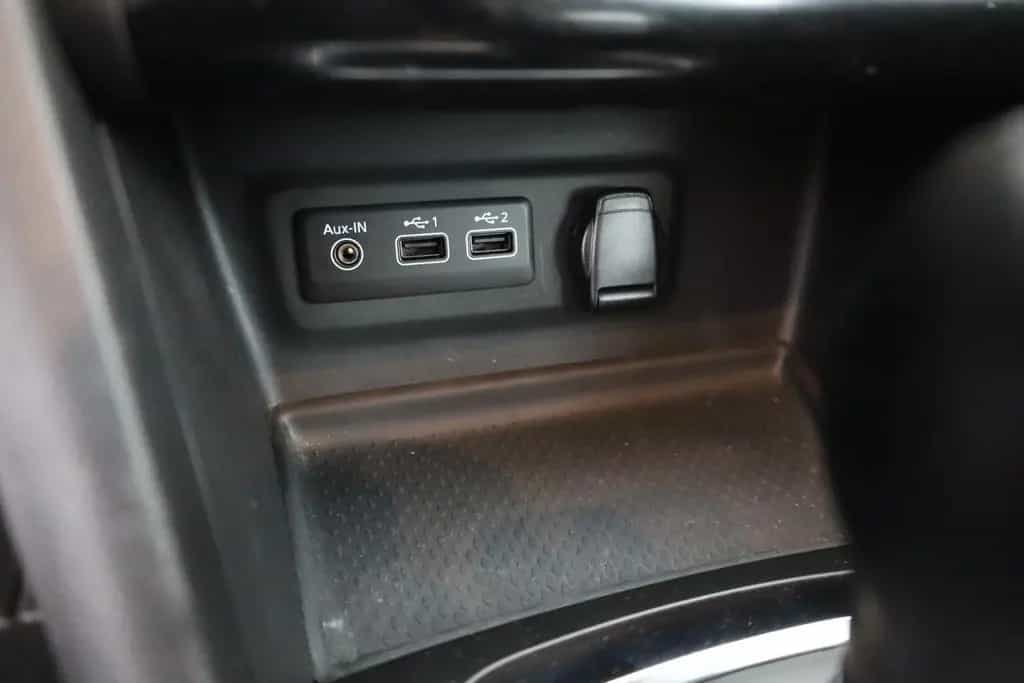 Renault Megane Grandtour 1.3 TCE EDC LED Navi Kamera DAB 10/2022-photo-12