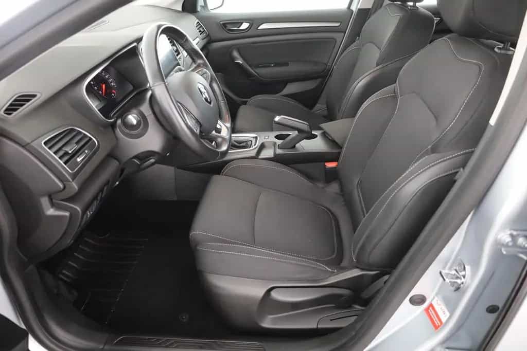Renault Megane Grandtour 1.3 TCE EDC LED Navi Kamera DAB 10/2022-photo-22