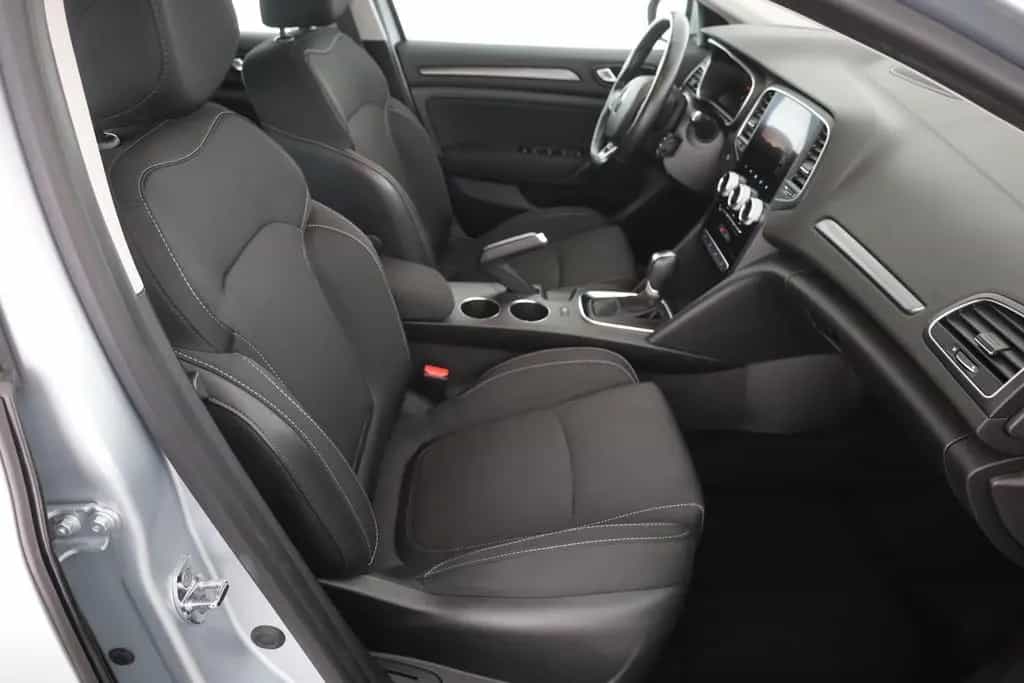 Renault Megane Grandtour 1.3 TCE EDC LED Navi Kamera DAB 10/2022-photo-23