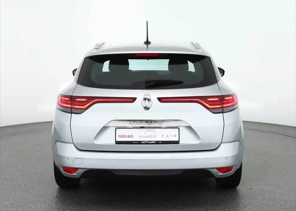 Renault Megane Grandtour 1.3 TCE EDC LED Navi Kamera DAB 10/2022-photo-3