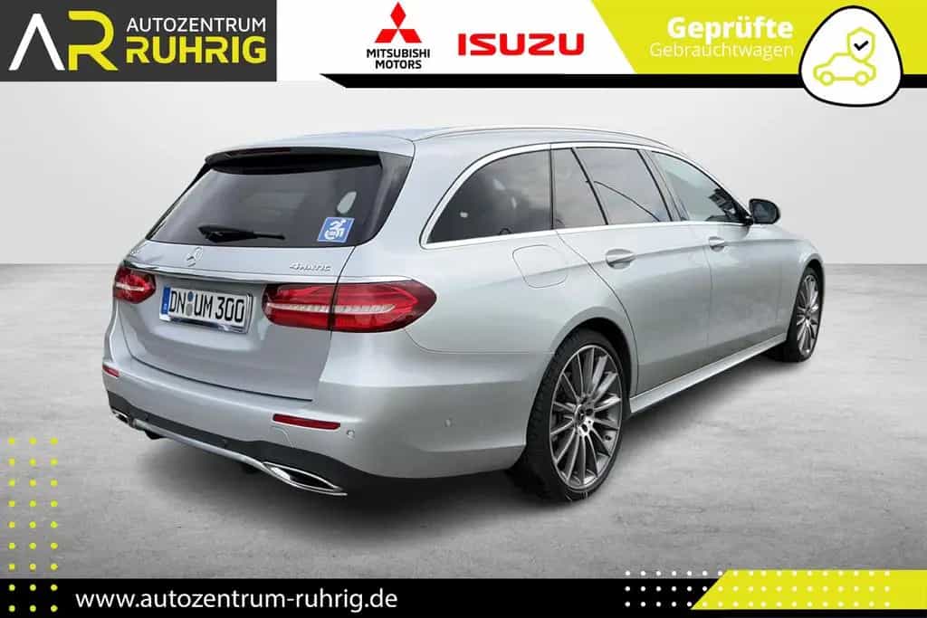 Mercedes-Benz E 350 d 4Matic T-Modell AMG Line 11/2017-photo-3
