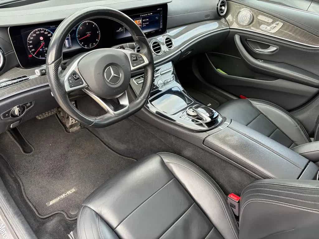 Mercedes-Benz E 350 d 4Matic T-Modell AMG Line 11/2017-photo-8