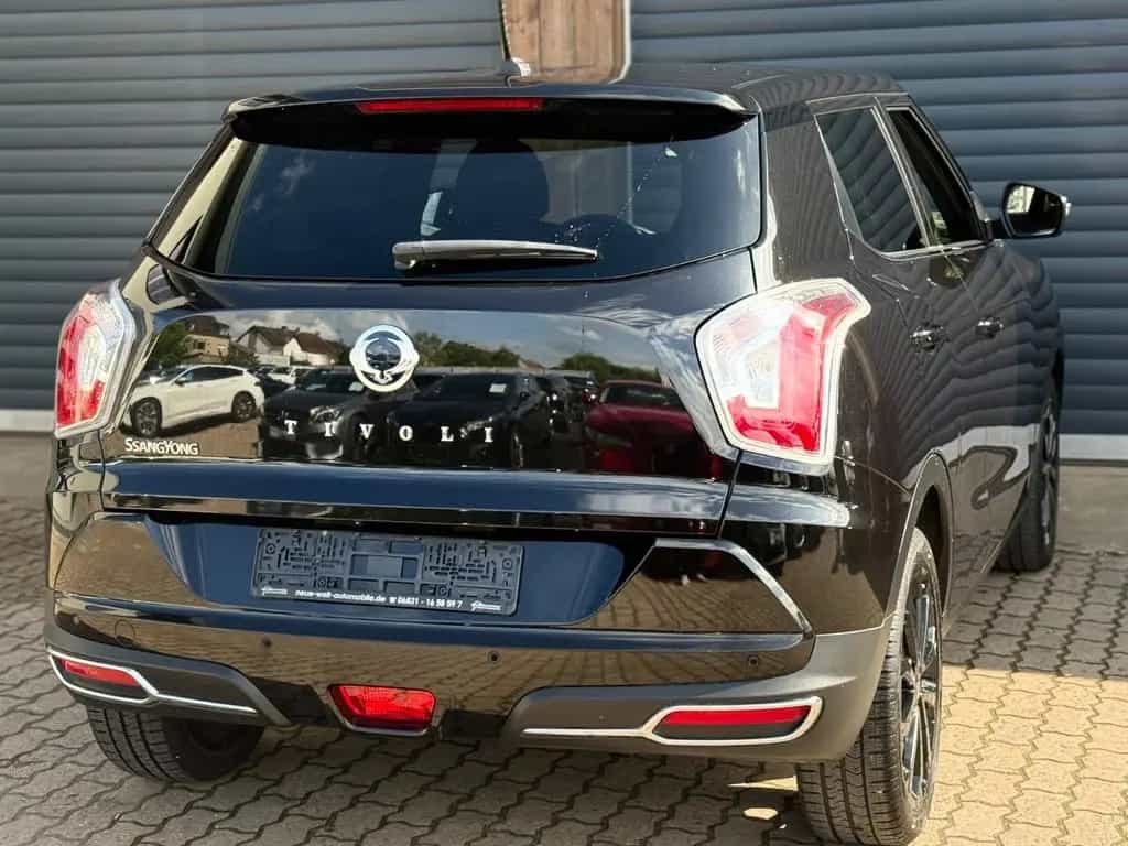 Ssangyong Tivoli 1.6 e-XGi SAPPHIRE/Leder/Navi/CAM/SHZ/App 01/2019-photo-11