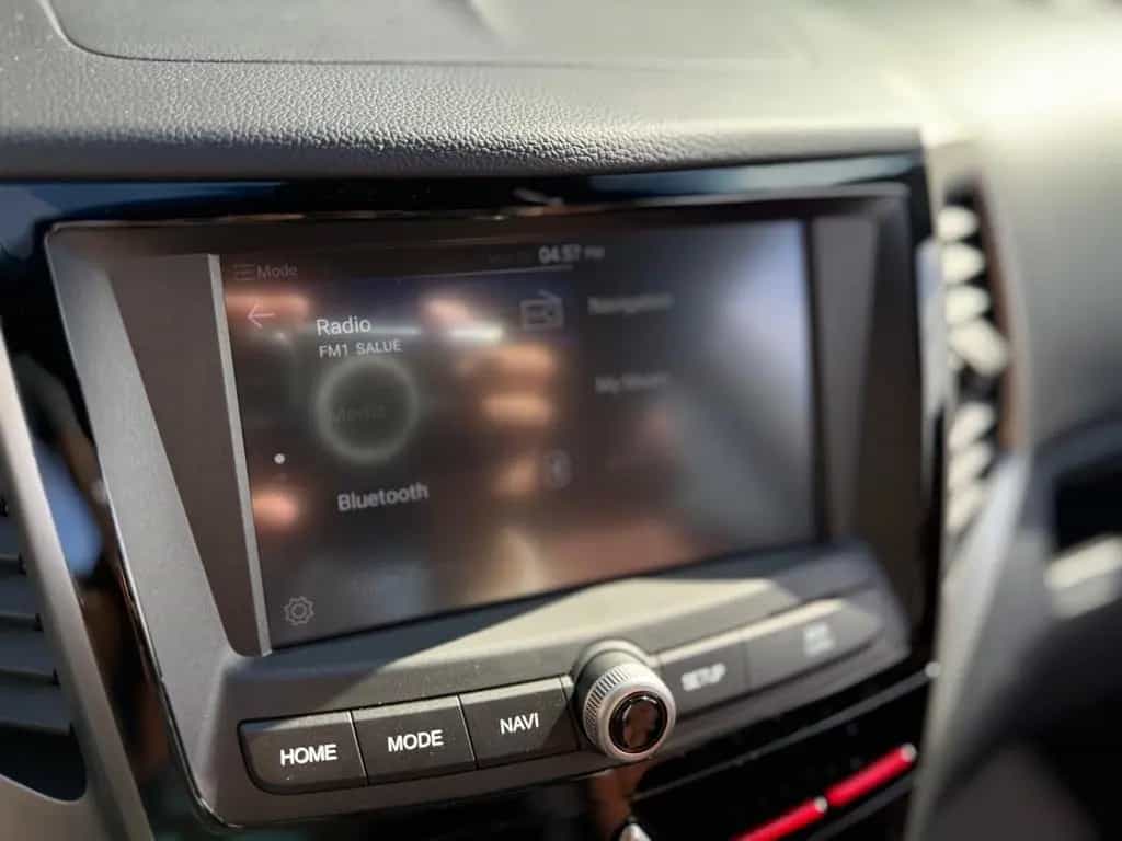 Ssangyong Tivoli 1.6 e-XGi SAPPHIRE/Leder/Navi/CAM/SHZ/App 01/2019-photo-19