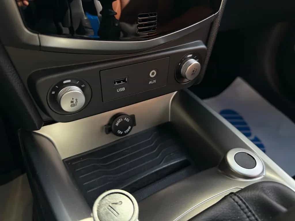 Ssangyong Tivoli 1.6 e-XGi SAPPHIRE/Leder/Navi/CAM/SHZ/App 01/2019-photo-23