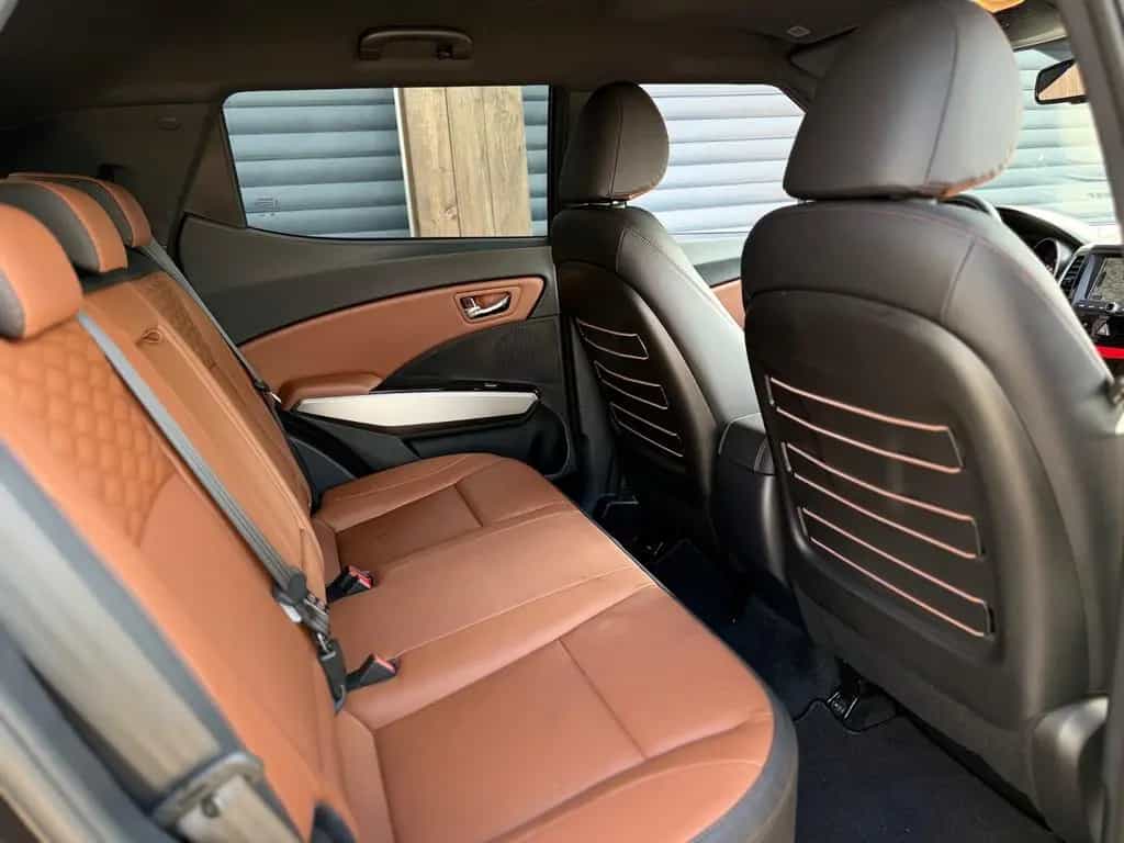 Ssangyong Tivoli 1.6 e-XGi SAPPHIRE/Leder/Navi/CAM/SHZ/App 01/2019-photo-28