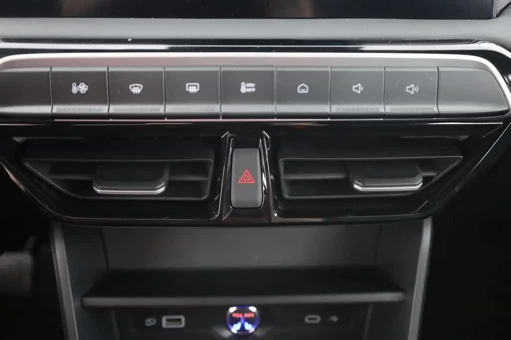 MG MG3 1.5 Navi Kamera 04/2026-photo-11