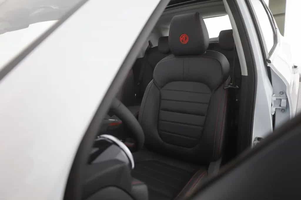 MG ZS 1.0 T-GDI Luxury LED Navi 360° Sitzheizung 12/2024-photo-25