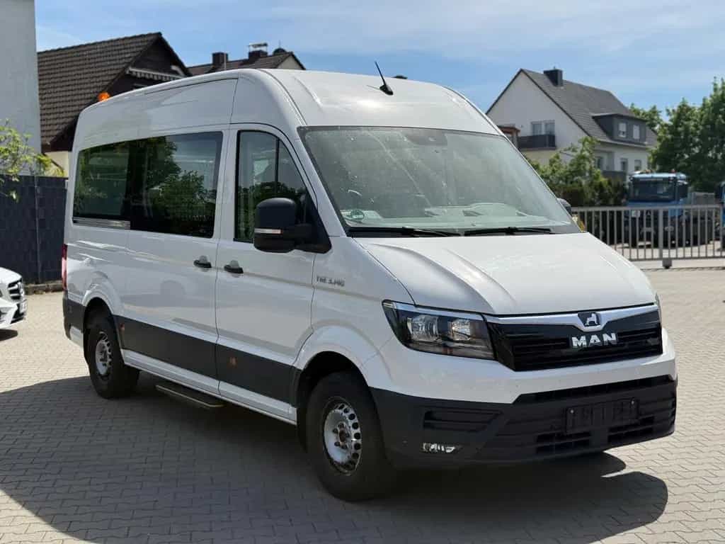 MAN TGE *AUTOMATIK*ROLLSTUHL RAMPE*KAMERA* 10/2021-photo-0