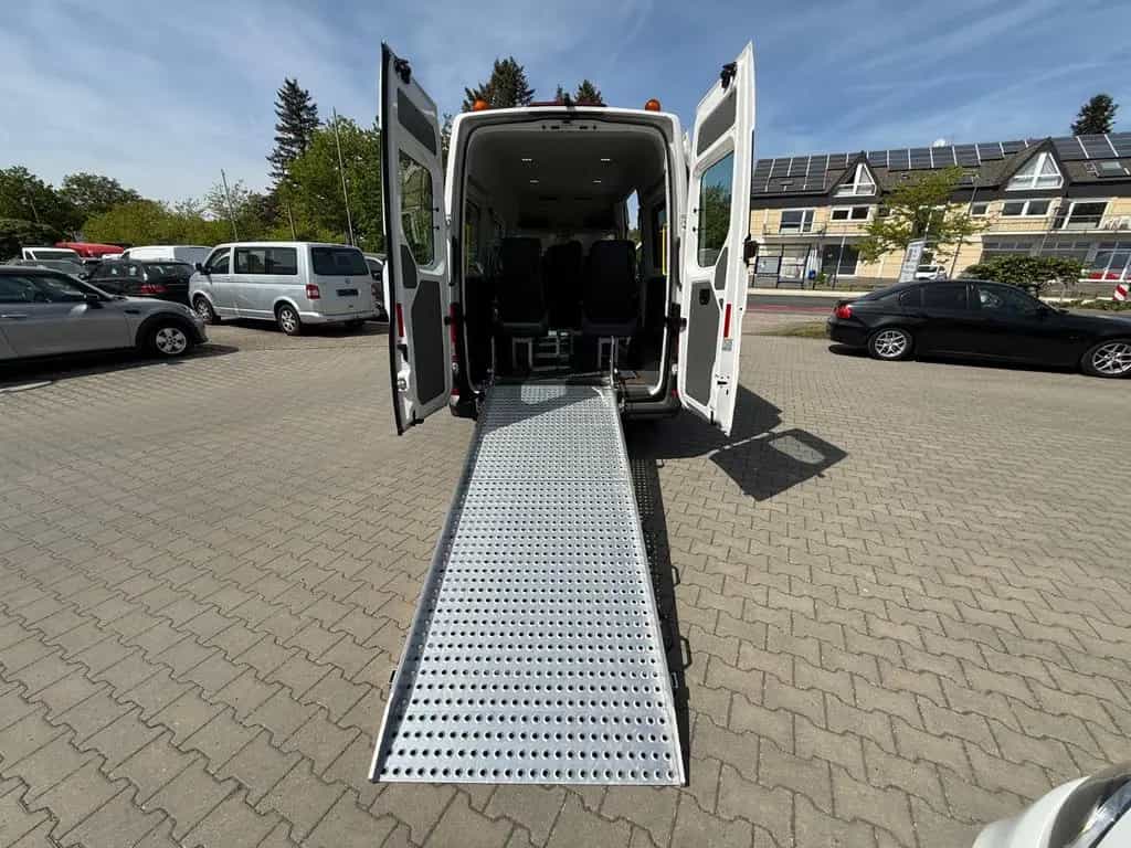 MAN TGE *AUTOMATIK*ROLLSTUHL RAMPE*KAMERA* 10/2021-photo-16