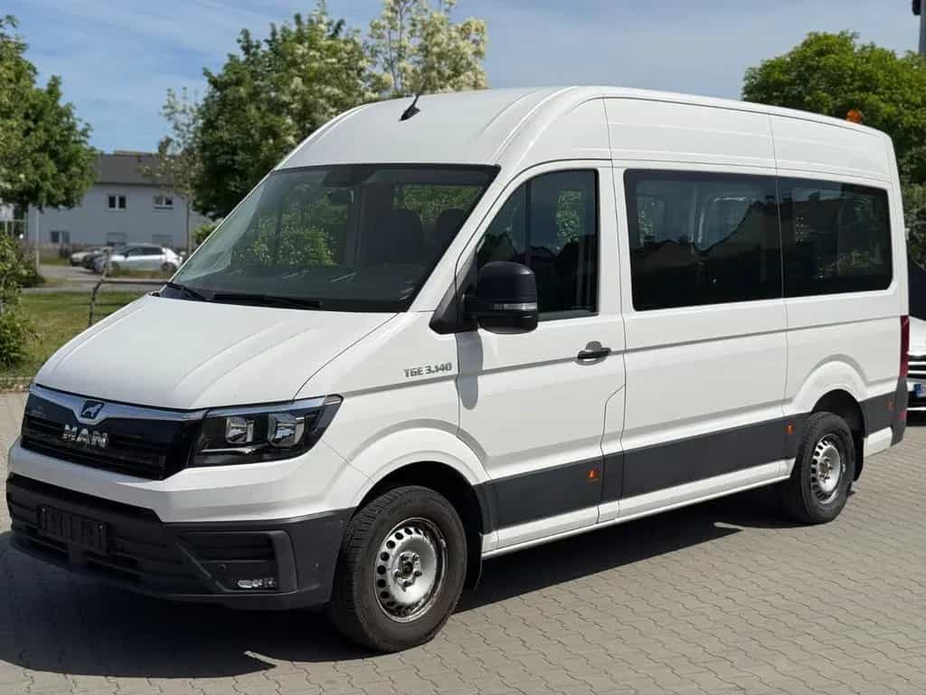MAN TGE *AUTOMATIK*ROLLSTUHL RAMPE*KAMERA* 10/2021-photo-4