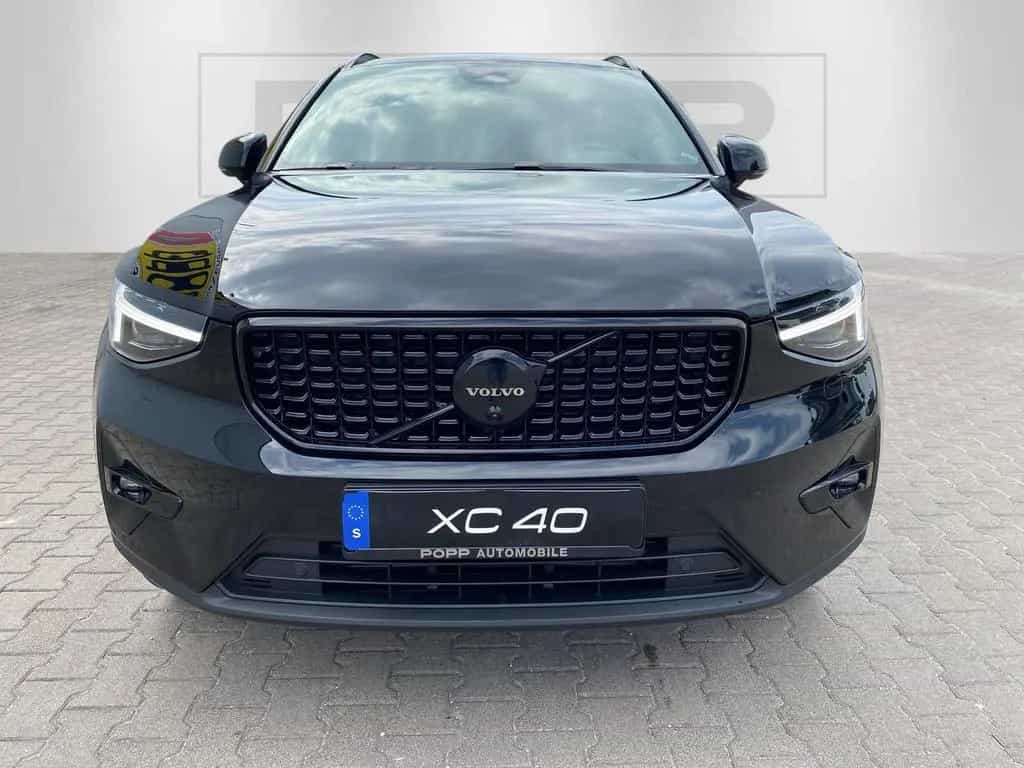 Volvo XC40 B3 Plus Black Edition 20" 360° ACC FHZ LED 03/2025-photo-26