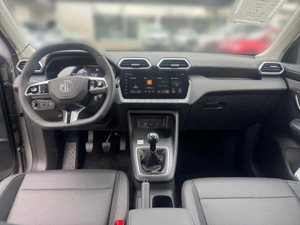 MG ZS 1.5 T 85 kW Comfort KEYLESS PDC SHZ LED 02/2026-photo-9