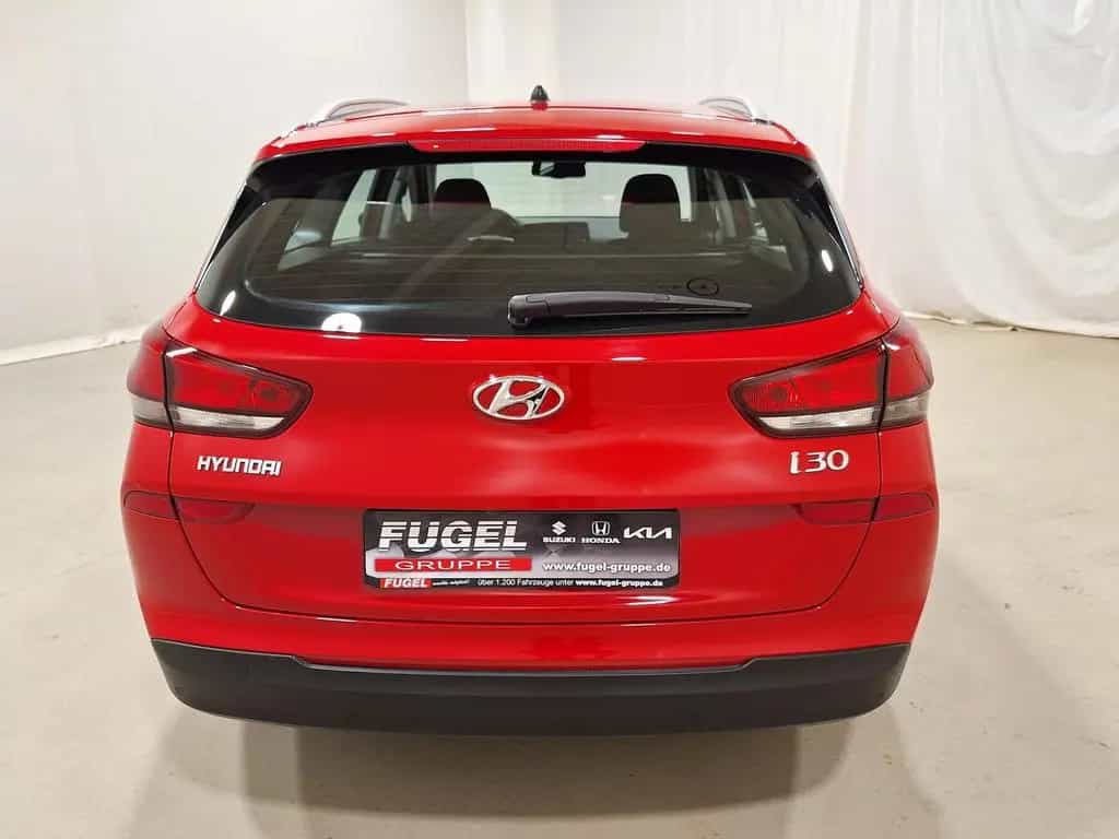 Hyundai i30 cw 1.0 T-GDI Style Klimaaut,|SHZ|PDC|RFK 08/2018-photo-4