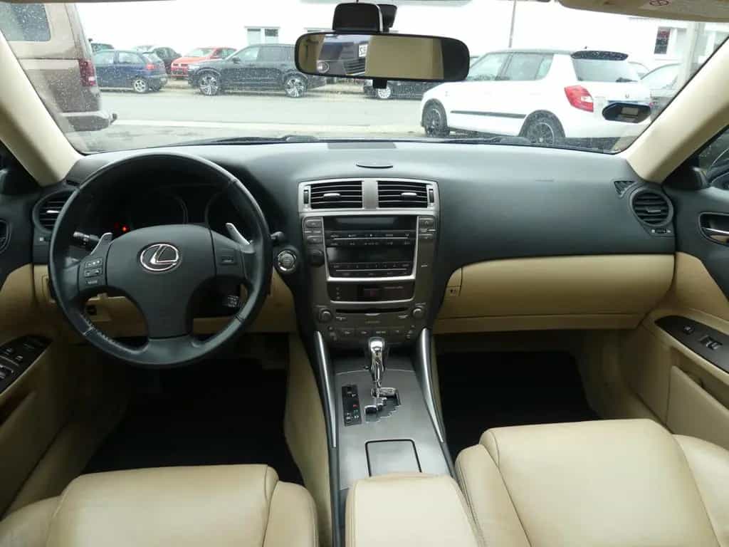 Lexus IS 250 V6 Automatik 11/2007-photo-10