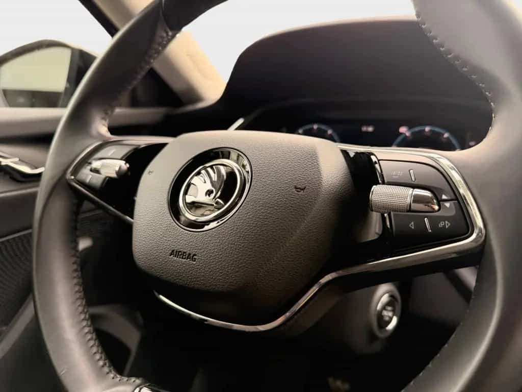 Skoda Octavia Combi Style 1.5 TSI LED KAMERA COLUMBUS 10/2020-photo-26