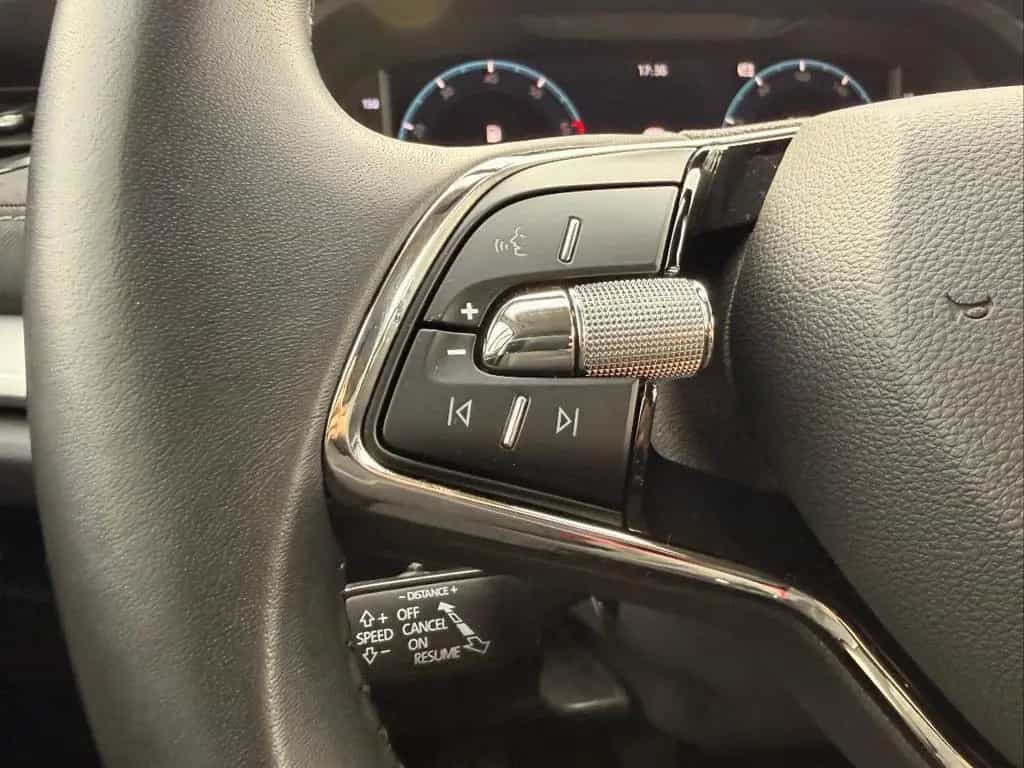 Skoda Octavia Combi Style 1.5 TSI LED KAMERA COLUMBUS 10/2020-photo-38