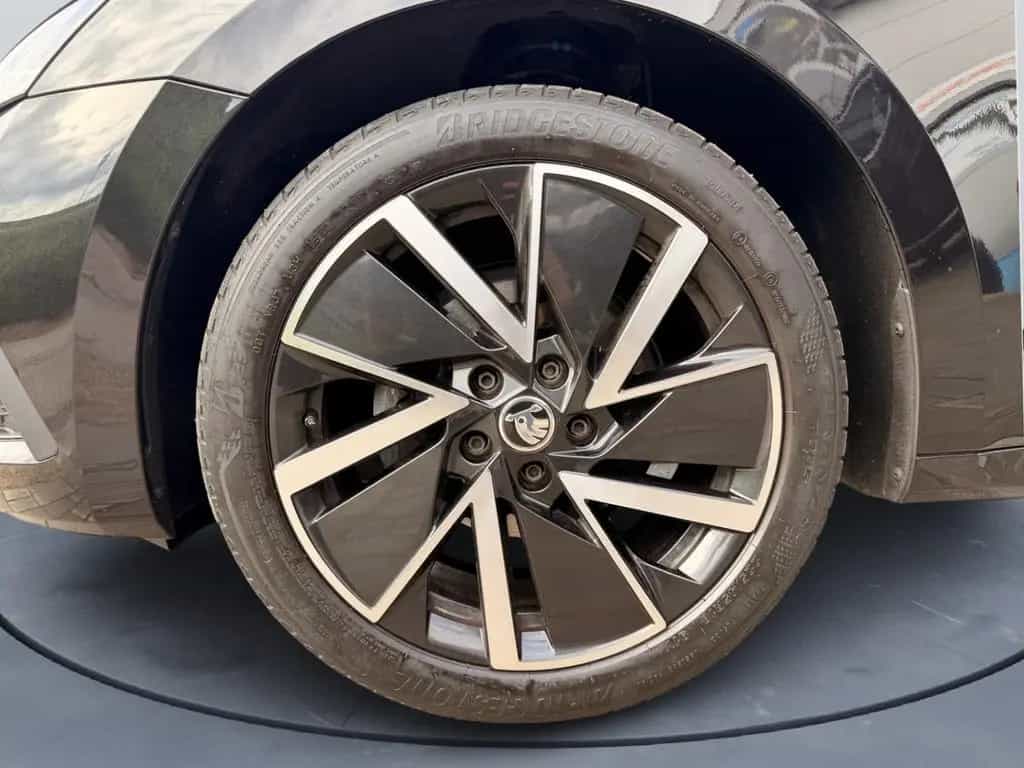Skoda Octavia Combi Style 1.5 TSI LED KAMERA COLUMBUS 10/2020-photo-8