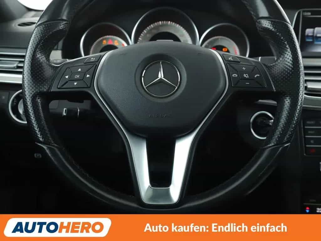 Mercedes-Benz E 250 E-Klasse E 250 CDI T 4Matic Avantgarde Aut.*NAVI 03/2017-photo-18