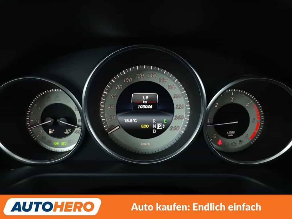 Mercedes-Benz E 250 E-Klasse E 250 CDI T 4Matic Avantgarde Aut.*NAVI 03/2017-photo-19