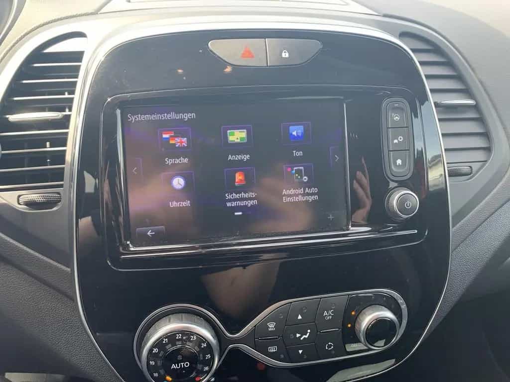Renault Captur INTENS TCe 150 GPF AUTOMATIK NAVI+SHZ+AHK 11/2019-photo-37