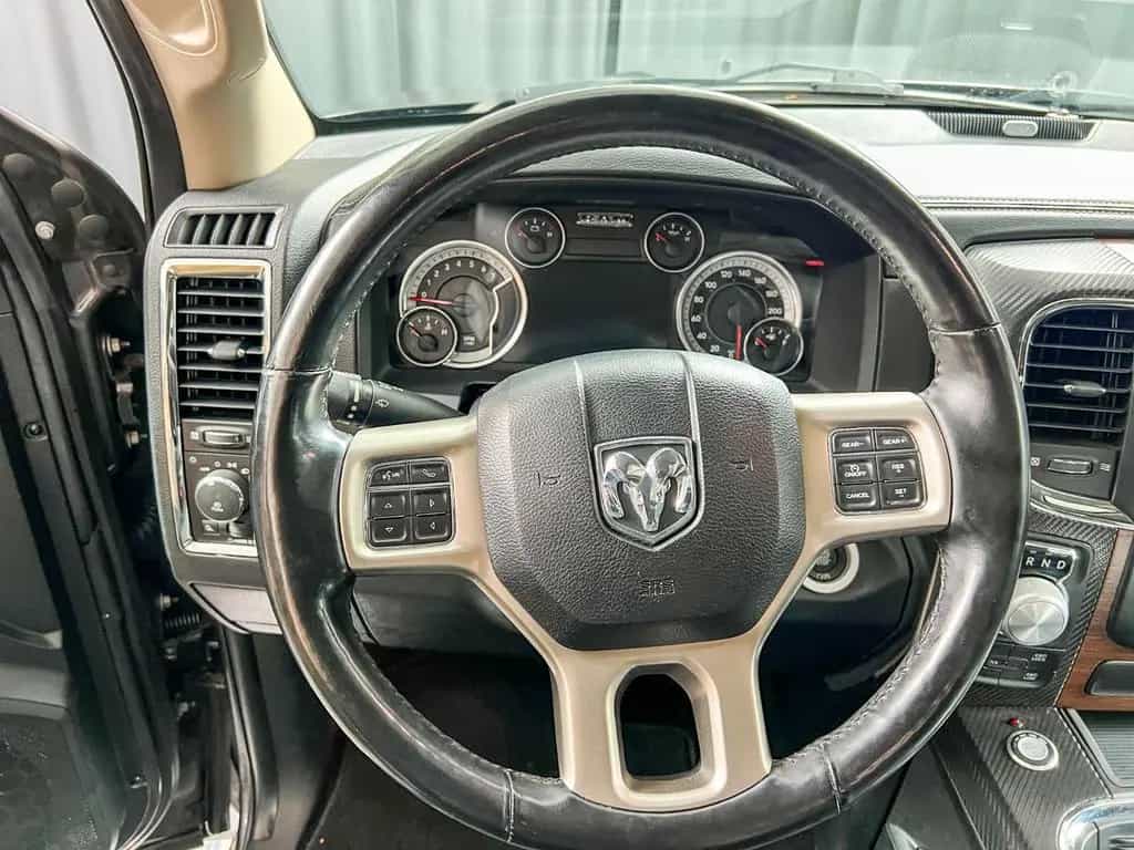 Dodge RAM 1500 5.7l V8 HEMI,LPG, AHK,1.Hd, UNFALLFREI 02/2018-photo-10