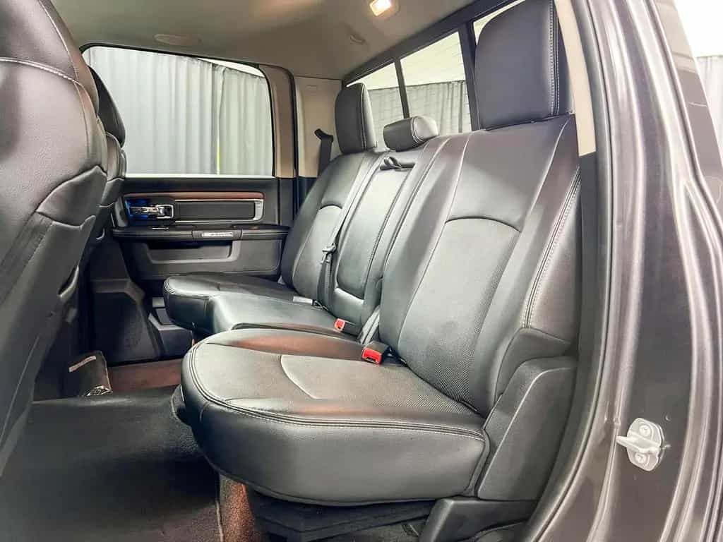 Dodge RAM 1500 5.7l V8 HEMI,LPG, AHK,1.Hd, UNFALLFREI 02/2018-photo-12