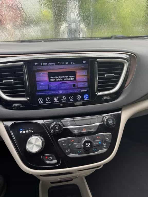 Chrysler Pacifica 02/2019-photo-10