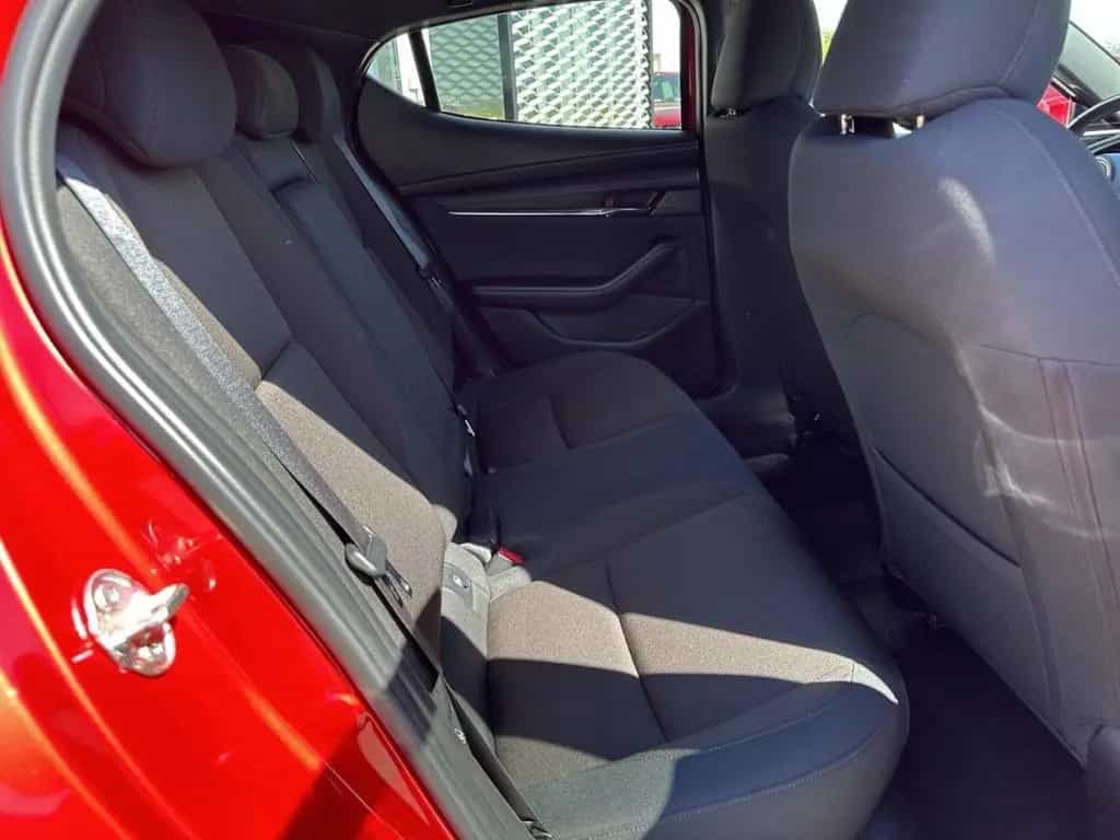 Mazda 3 SELECTION Standheizg Matrix 360° Klimaaut Sitz 04/2022-photo-21