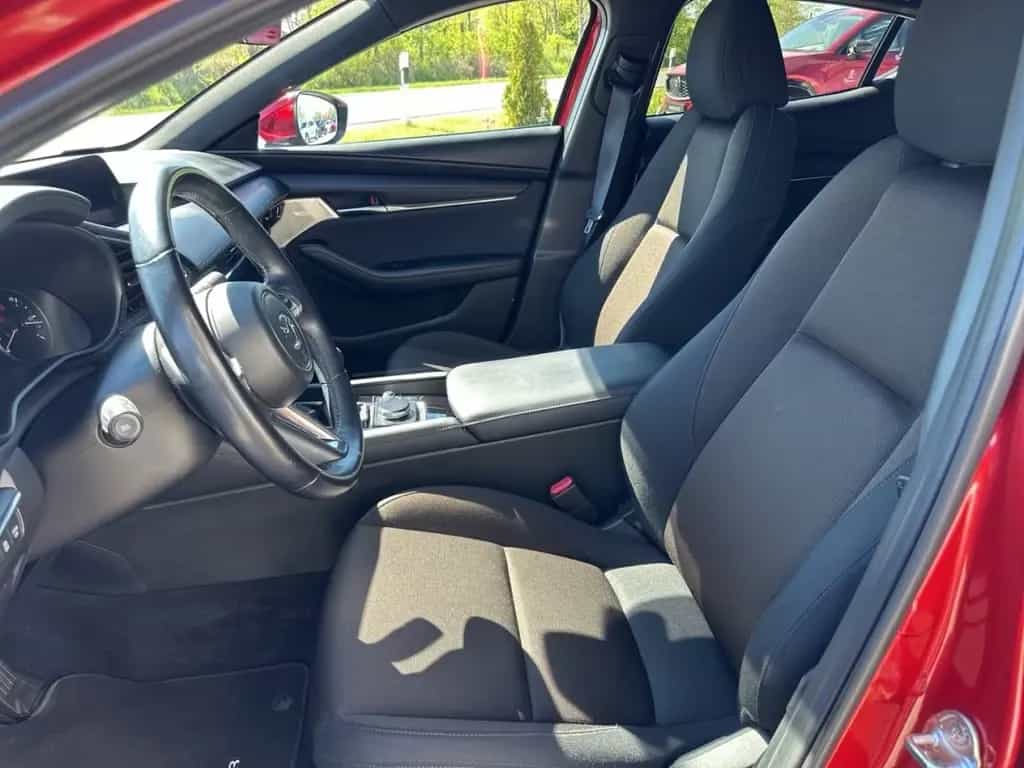 Mazda 3 SELECTION Standheizg Matrix 360° Klimaaut Sitz 04/2022-photo-8