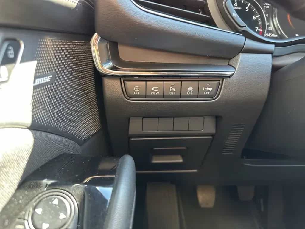 Mazda 3 SELECTION Standheizg Matrix 360° Klimaaut Sitz 04/2022-photo-9