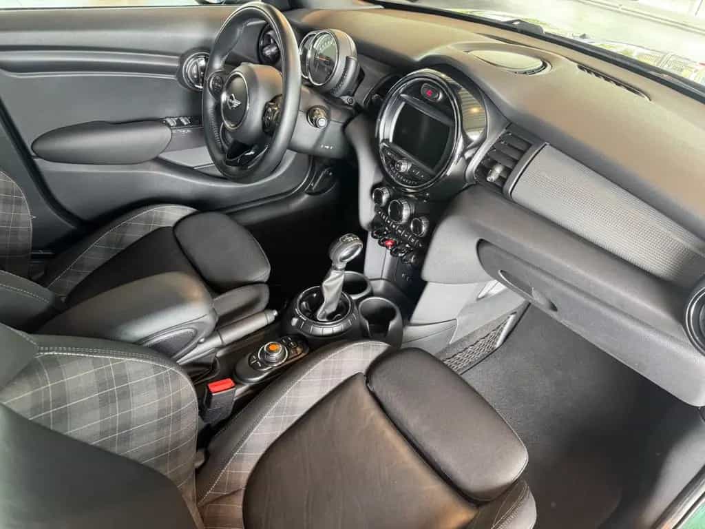 MINI Cooper Mini 5-trg. Cooper Tüv Neu Aut. 04/2017-photo-11
