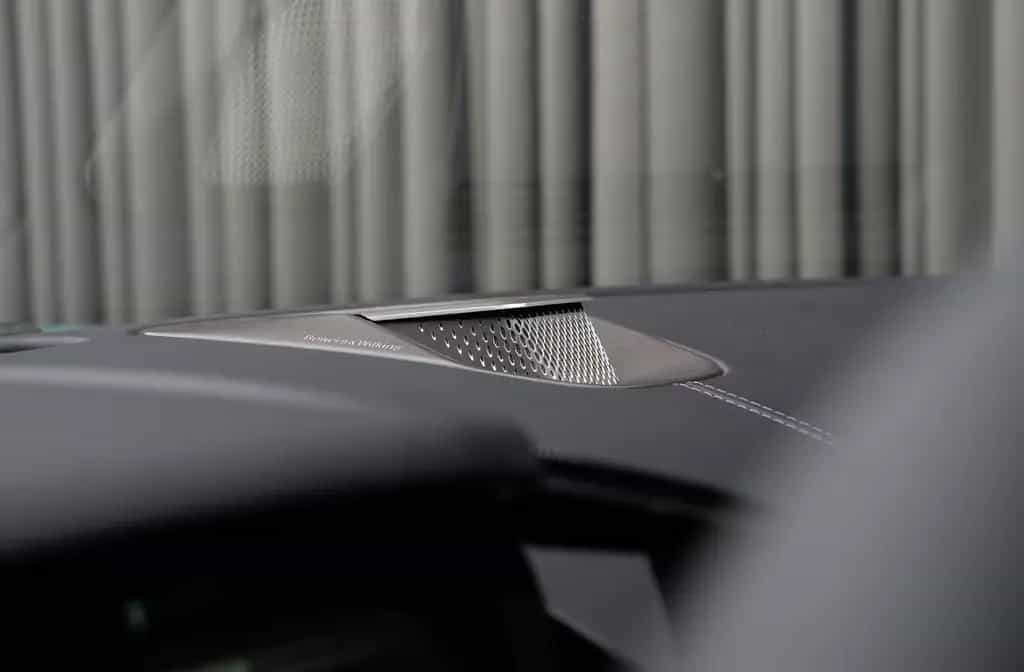 Aston Martin V8 Vantage 4.0 V8 Roadster null-photo-9