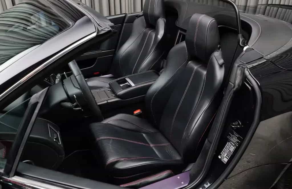 Aston Martin V8 Vantage Roadster 4.3l Sportshift 12/2007-photo-4