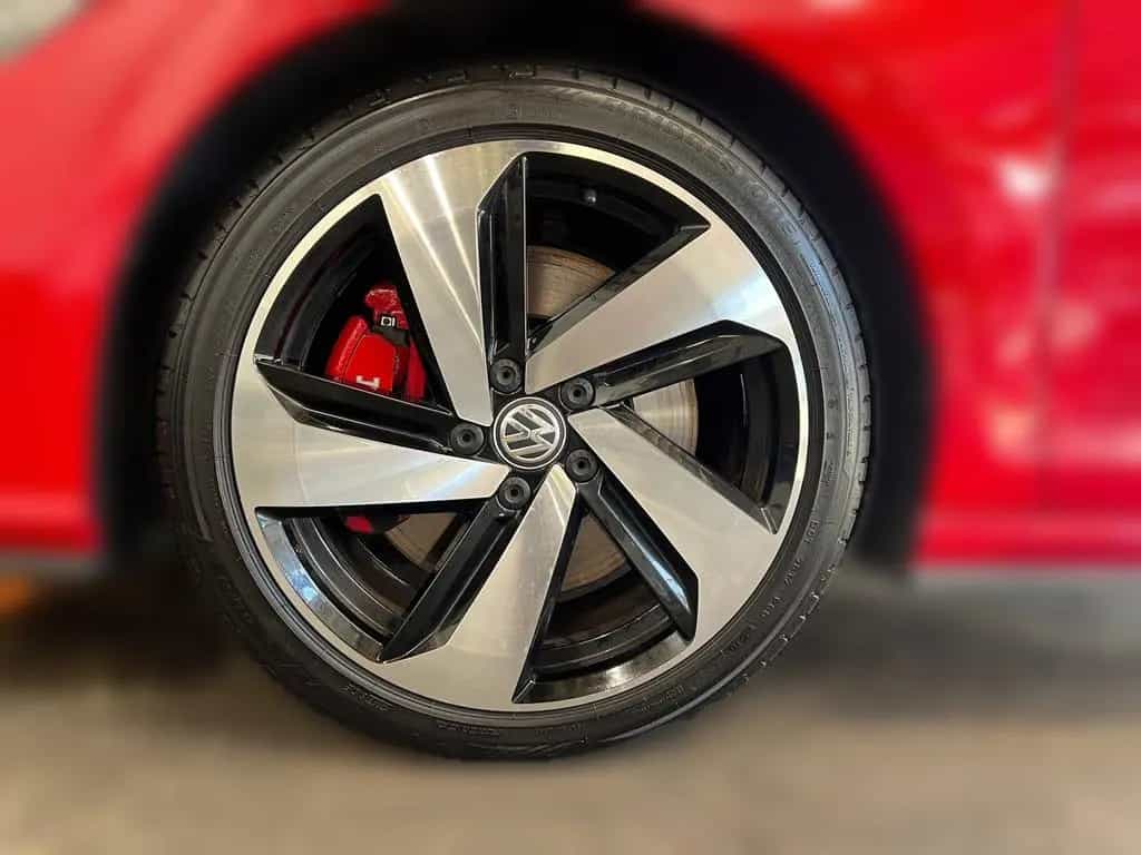 Volkswagen Golf GTI Performance *PDC*LED*APP CONNECT* 01/2020-photo-4