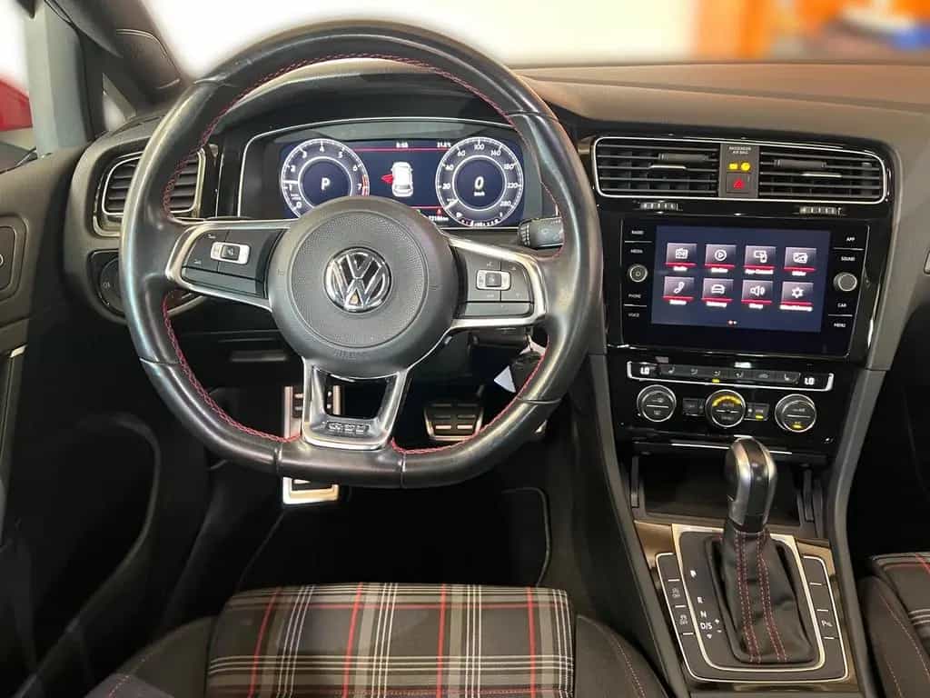 Volkswagen Golf GTI Performance *PDC*LED*APP CONNECT* 01/2020-photo-9