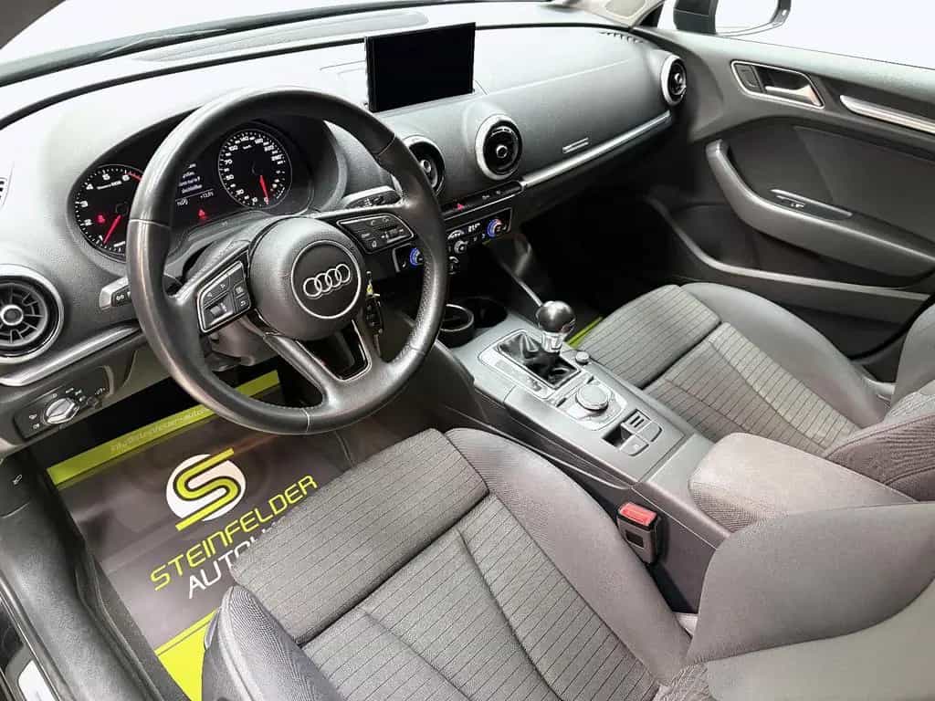Audi A3 Sportback 40 TFSI quattro /S LINE / LED / SHZ 04/2019-photo-8