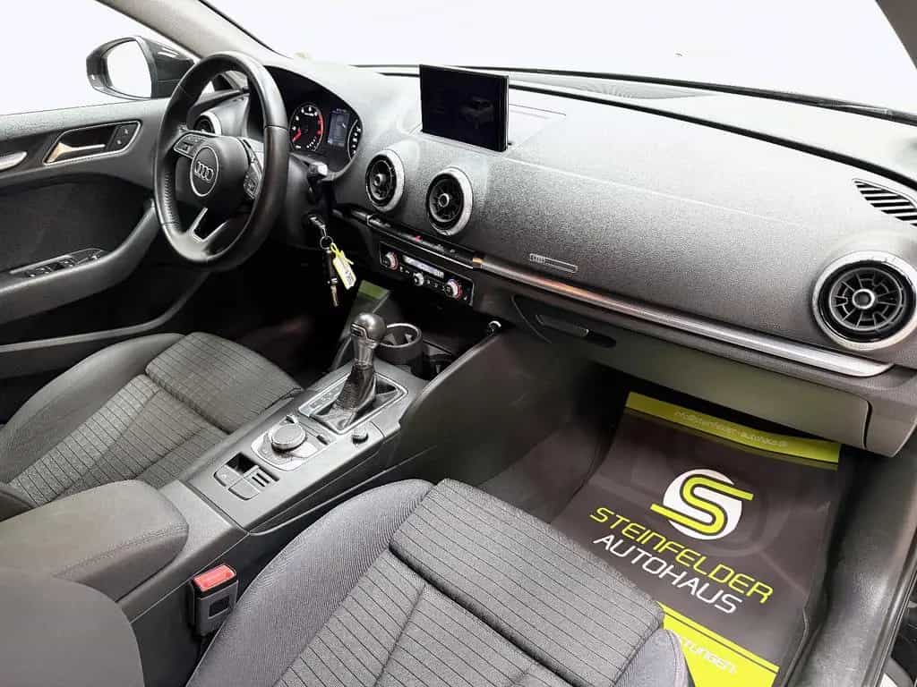 Audi A3 Sportback 40 TFSI quattro /S LINE / LED / SHZ 04/2019-photo-9