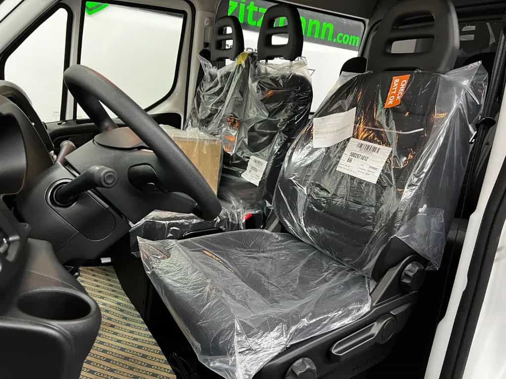 Iveco Other Daily 35S14 CRV DoKa 7-Sitzer / Kasten NEW MODEL 01/2026-photo-10