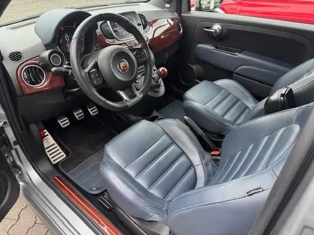 Abarth 695C Rivale  Mahagoni LEDER Sitzheizung 07/2019-photo-19