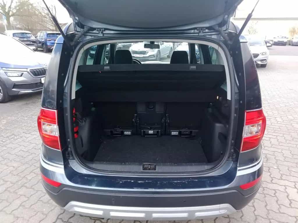 Skoda Yeti Adventure/XENON/PDC/SITZHZG/KLIMAAUTO./LM 08/2015-photo-11