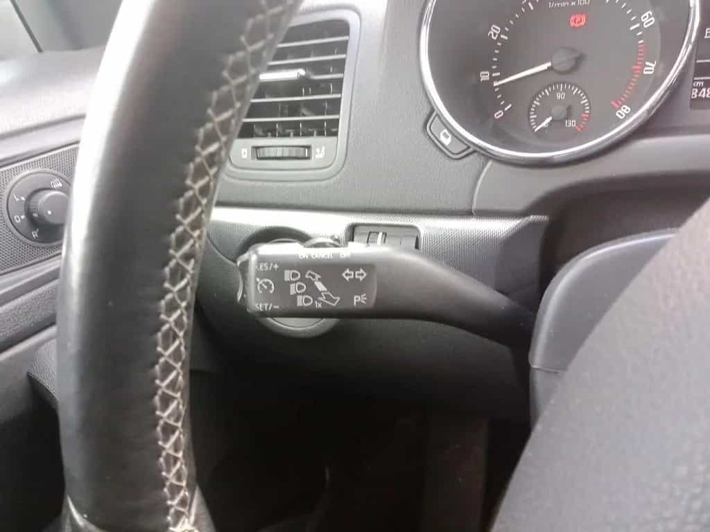 Skoda Yeti Adventure/XENON/PDC/SITZHZG/KLIMAAUTO./LM 08/2015-photo-18